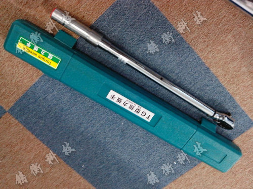 預(yù)置式進口扭力扳手圖片